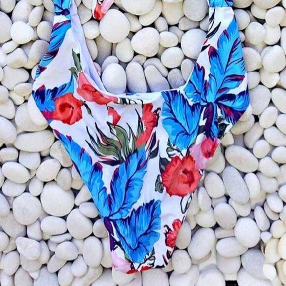 Floral Blue Halter Top, Mommy & Me S… - Picture 14 of 16